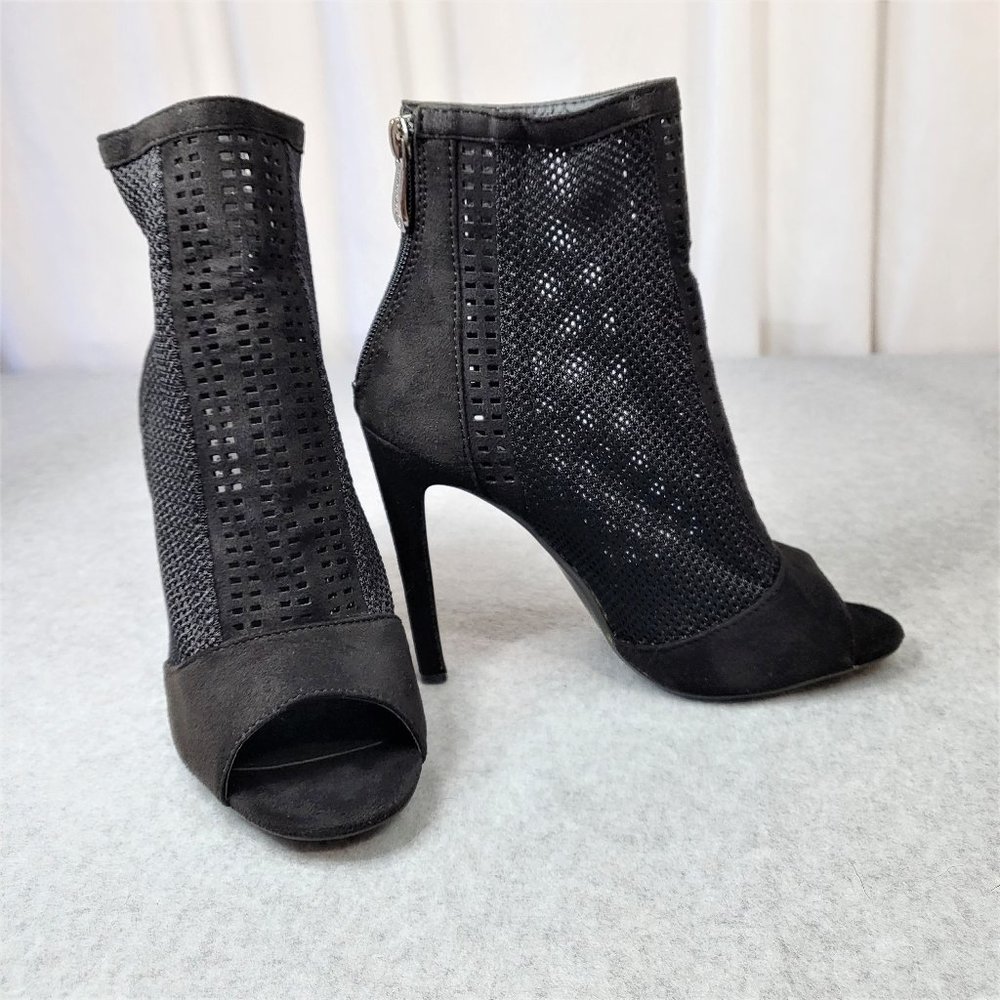 Cape Robbin Black Ankle Boots 5" Heel Weave Fabric Peep Toe